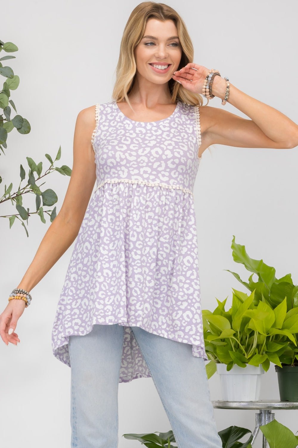 Celeste Full Size Contrast High-Low Hem Tank - Happily Ever Atchison Shop Co.