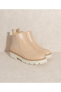 GIANNA CHUNKY SOLE CHESEA BOOT - Happily Ever Atchison Shop Co.