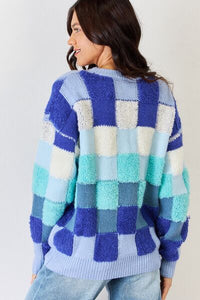 J.NNA Checkered Round Neck Long Sleeve Sweater - Happily Ever Atchison Shop Co.