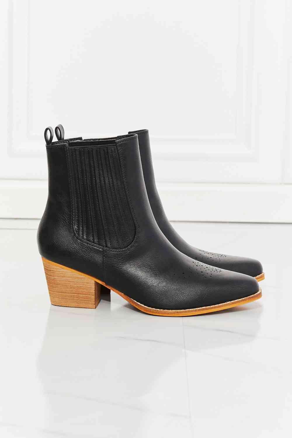 MMShoes Love the Journey Stacked Heel Chelsea Boot in Black - Happily Ever Atchison Shop Co.