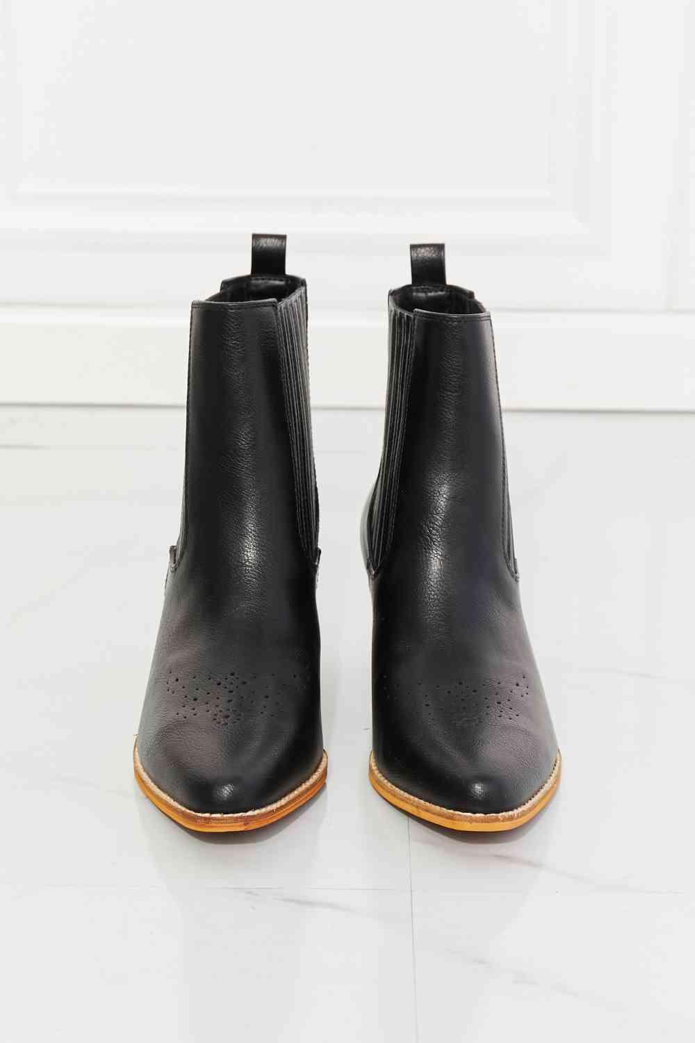 MMShoes Love the Journey Stacked Heel Chelsea Boot in Black - Happily Ever Atchison Shop Co.