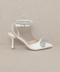 Oasis Society Chelsea - Bow Front Kitten Heel - Happily Ever Atchison Shop Co.