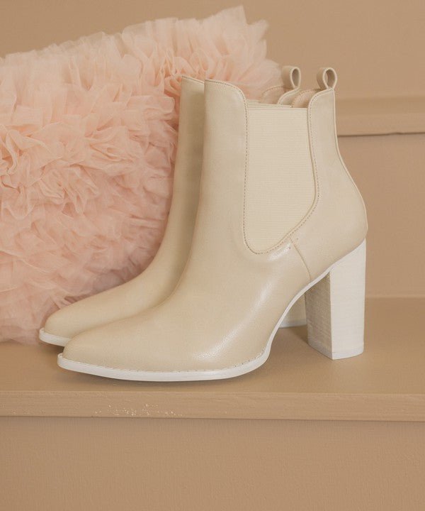 Oasis Society Esmee - Chelsea Boot Heel - Happily Ever Atchison Shop Co.