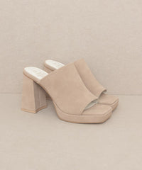 OASIS SOCIETY Vivienne - Slip On Platform Heels - Happily Ever Atchison Shop Co.