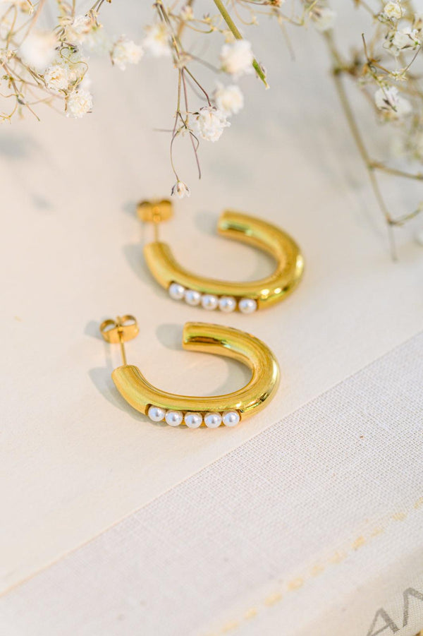 Pearls In Line Earrings - Happily Ever Atchison Shop Co.