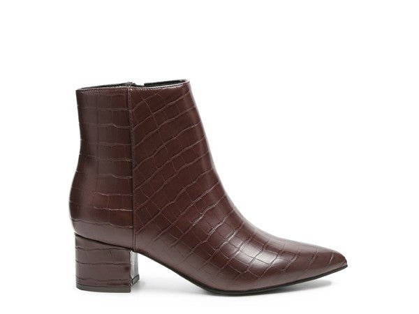 THALIA SLEEK BOOTS - Happily Ever Atchison Shop Co.