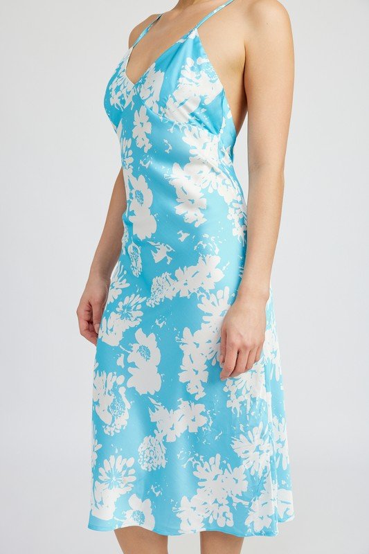 V NECK FLORAL DRESS WITH OPEN BACK - Happily Ever Atchison Shop Co.