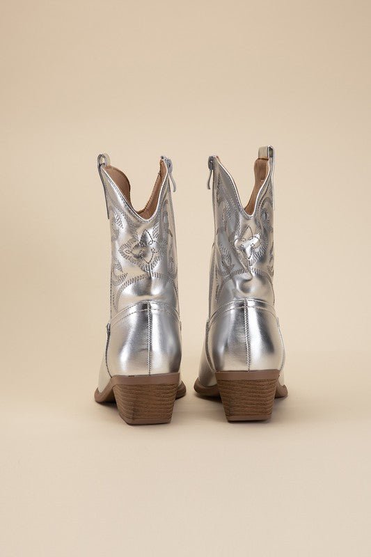 WILLA - 1 Western Boots - Happily Ever Atchison Shop Co.
