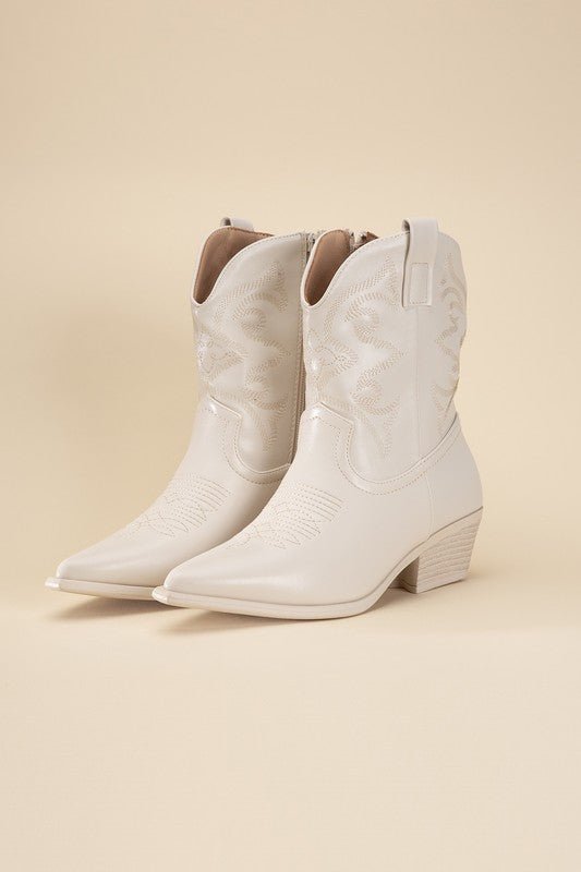 WILLA - 1 Western Boots - Happily Ever Atchison Shop Co.