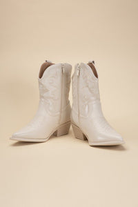 WILLA - 1 Western Boots - Happily Ever Atchison Shop Co.