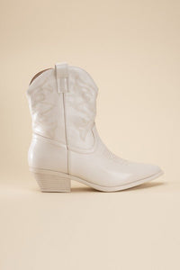 WILLA - 1 Western Boots - Happily Ever Atchison Shop Co.